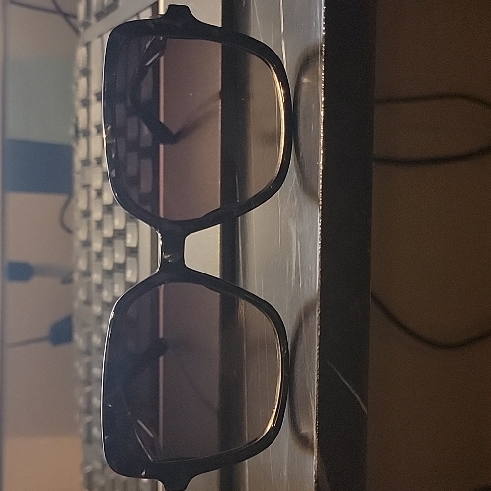 Womans sunglasses